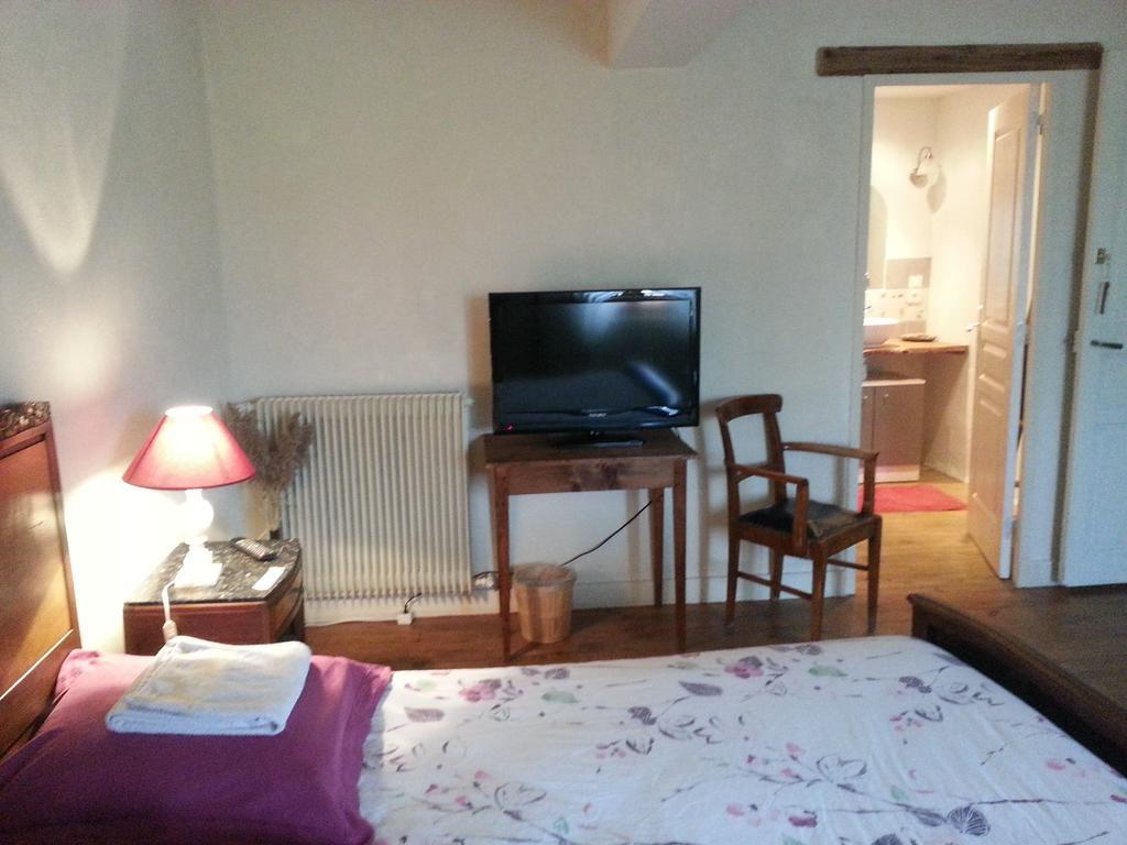 Bed and Breakfast L'Orme-Vial Saint-Galmier Esterno foto